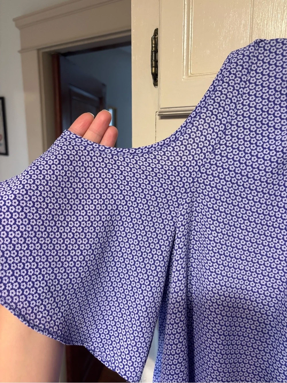 Michael Kors purple short sleeve shoulder cut-out size XL